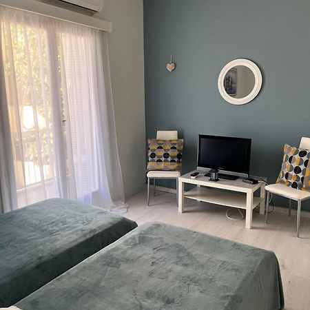 Sea View Apartments Near Athens Airport Artemida  Exterior photo